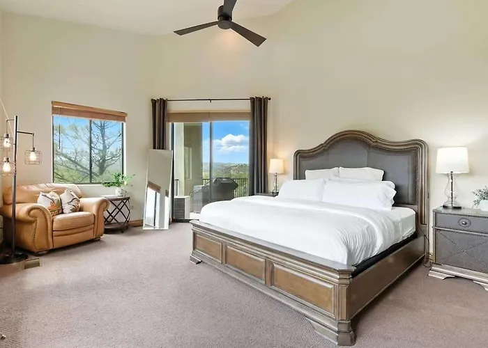 The Sanctuary At Downtown Sleeps 16 Holiday home Prescott