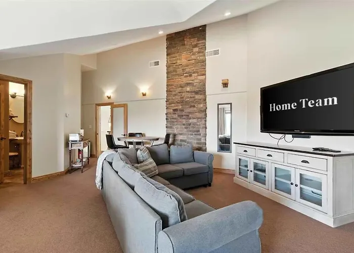 The Sanctuary At Downtown Sleeps 16 Prescott